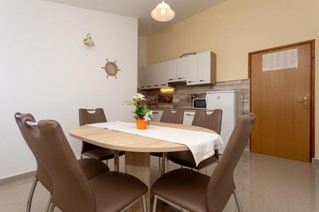 Apartments Marinko Baška Εξωτερικό φωτογραφία